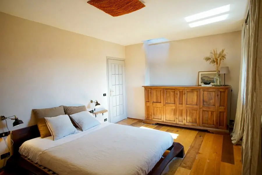 Camera Bassa, a twin room